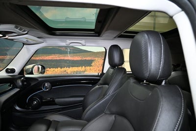 2024 MINI Cooper SE Electric Base