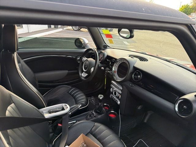 2007 MINI Cooper S Base