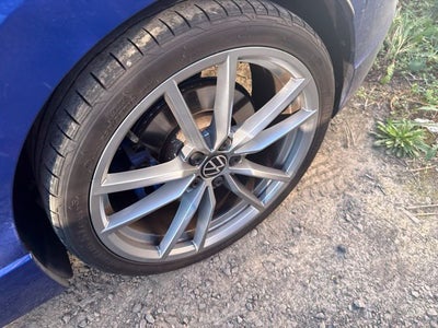 2024 Volkswagen Golf R 2.0T