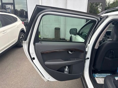 2016 Volvo XC70 T5 Premier