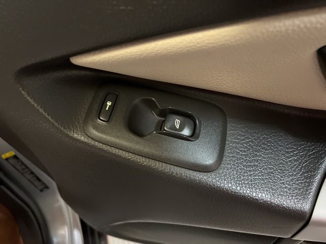 2010 Volvo XC90 3.2 R-Design