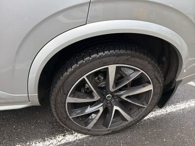 2020 Volvo XC90 T6 Momentum