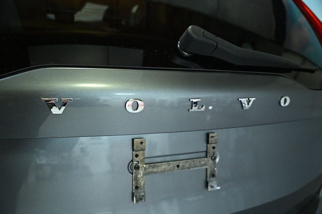 2018 Volvo XC90 T6 Momentum