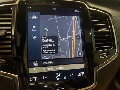 2018 Volvo XC90 T6 Momentum