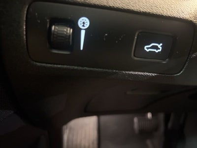 2018 Volvo XC90 T6 Momentum