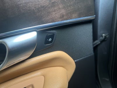 2018 Volvo XC90 T6 Momentum