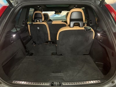 2018 Volvo XC90 T6 Momentum