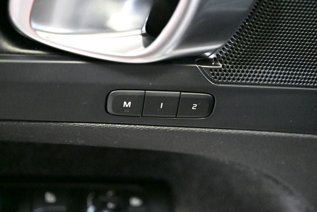 2023 Volvo C40 Recharge Pure Electric Twin Plus