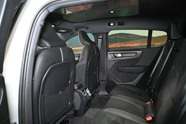 2023 Volvo C40 Recharge Pure Electric Twin Plus