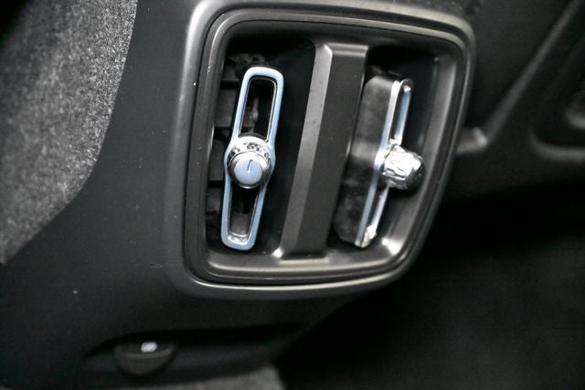 2023 Volvo C40 Recharge Pure Electric Twin Plus