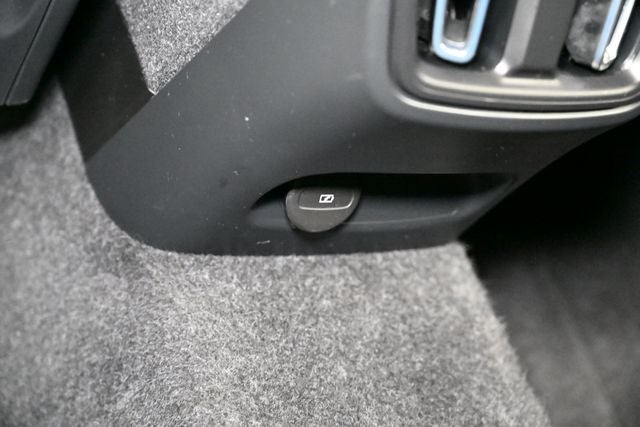 2023 Volvo C40 Recharge Pure Electric Twin Plus