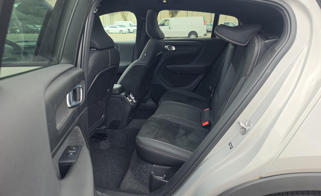 2023 Volvo C40 Recharge Pure Electric Twin Plus