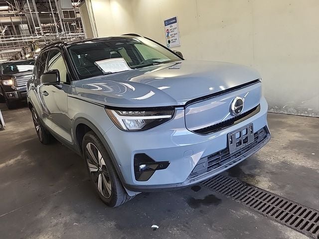 2023 Volvo XC40 Recharge Pure Electric Twin Plus