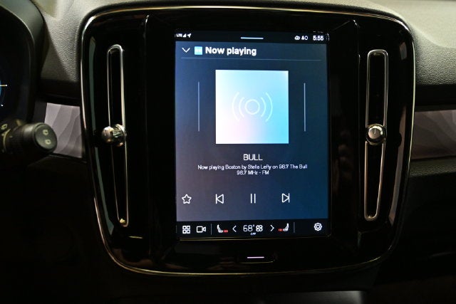 2023 Volvo XC40 Recharge Pure Electric Twin Plus