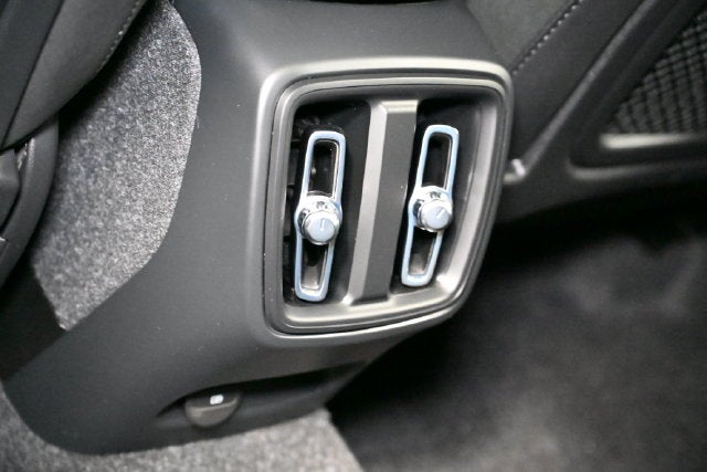 2023 Volvo XC40 Recharge Pure Electric Twin Plus