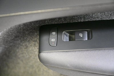 2023 Volvo XC40 Recharge Pure Electric Twin Plus
