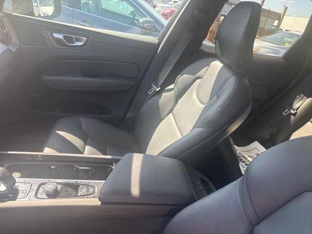 2024 Volvo XC60 B5 Core