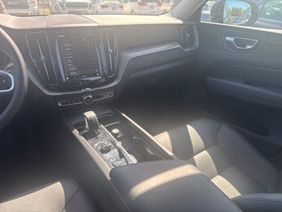 2024 Volvo XC60 B5 Core