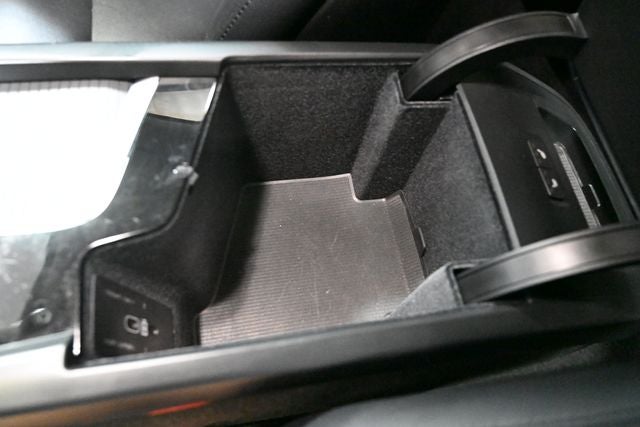 2024 Volvo XC60 B5 Core