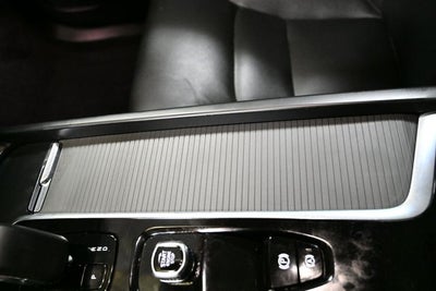 2024 Volvo XC60 B5 Core