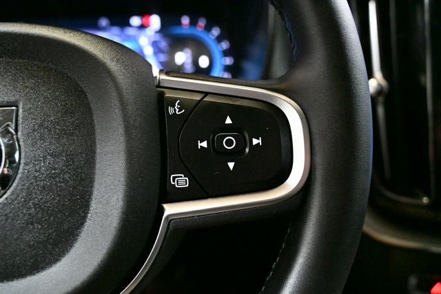 2024 Volvo XC60 B5 Core