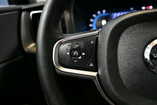 2024 Volvo XC60 B5 Core