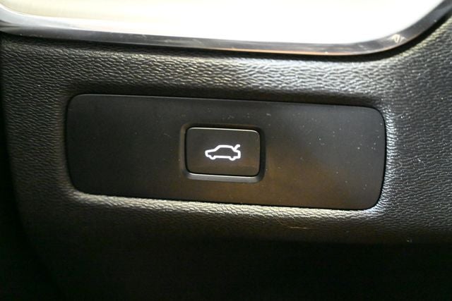 2024 Volvo XC60 B5 Core