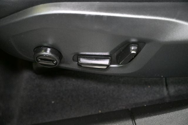 2024 Volvo XC60 B5 Core