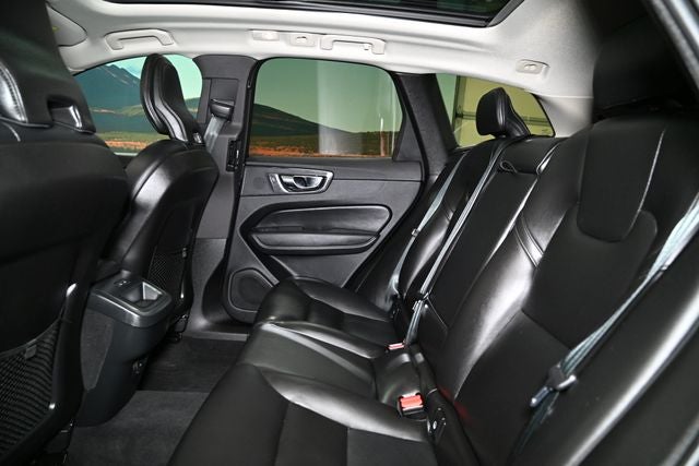 2024 Volvo XC60 B5 Core