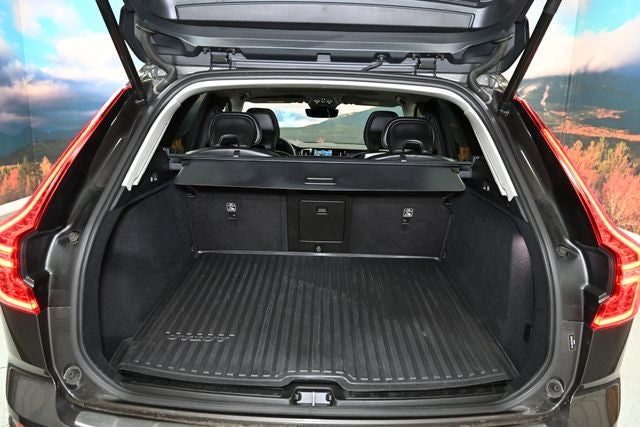 2024 Volvo XC60 B5 Core